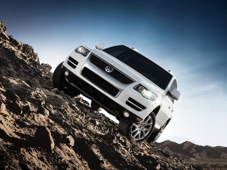  Volkswagen Touareg V8 2007 года  (US) (фото 14 из 29)